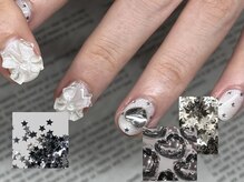 プチボヌール(Petit bonheur)/ドットネイル