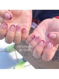色気！ボルドーのカラーフレンチ