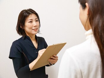 ビースリー(b3)の写真/【大阪福島★小顔矯正×コルギ】華奢な二の腕,デコルテ,Eライン迄美しく☆360度輝くドレス姿を目指せます♪