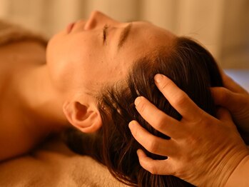 kaifuku salon reflet【ルフレ】の写真/不眠や首肩の辛さに◎極上本格ヘッドスパで、蓄積した眼精疲労を徹底ケア!施術後の視界の明るさに感動!