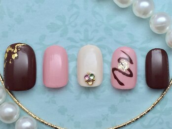 シェリー(Cherie)/バレンタインネイル