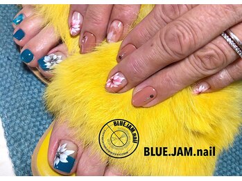 ブルージャムネイル(BLUE.JAM.nail)/ハンドとフットをリンクさせて☆
