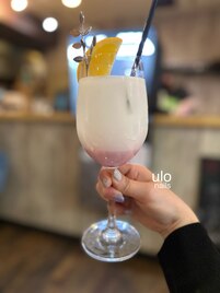 かわいいドリンクとネイル
