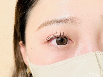 【再来】カール感！次世代まつ毛パーマ［ラッシュリフト上］ ￥5,700