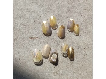 シルニー リム(Silny rim)/上段)やり放題 / 下段)アシメ