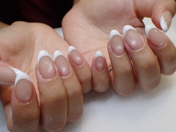 ララアンジュ(LaLa-Ange)の写真/【高技術ネイリスト在籍☆】上品で美しさにこだわりたい方にぴったり◎周りと差がつくワンランク上の指先に