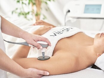 インディバサロン Hane 自由が丘【ハネ】の写真/自由が丘にOPEN!温かなプライベートサロン*施術経験×元高周波マシン講師が状態に合わせた術後ケアをご提供