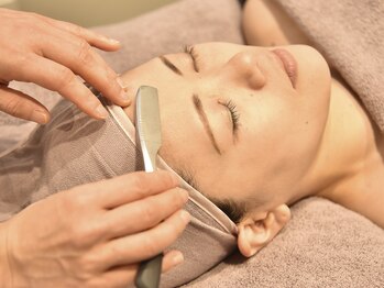シェーブアンドリラックス ハラダ(SHAVE&RELAX Harada)の写真/【贅沢空間の完全個室】経験豊富なプロによる”本格シェービング”で清潔感のある美肌へと導きます♪