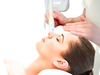 ビエストラ(Biestora)の写真/《黒ずみ/詰まり/開き毛穴/毛穴シミ》毛穴悩みの原因別でオーダーメイド施術♪施術後から分かる効果に自信!