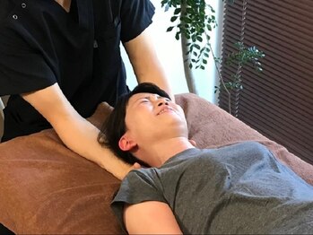 練馬アカデミア美容整体院の写真/姿勢崩れ/筋力不足→肩こり/頭痛/むくみ/顔へ影響するコリ…整体/ヘッドスパ/姿勢/骨盤矯正で改善◎