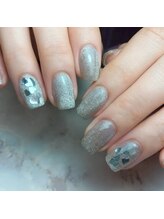 リアン(lien)/ハートホロ埋め込みネイル