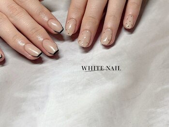 ホワイトネイル(WHITE NAIL)/アシメネイル/持ち込み/パラ