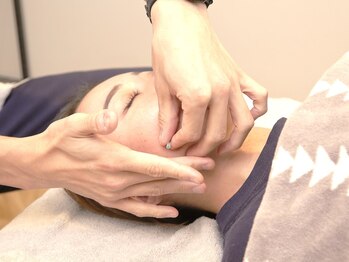 ネイビー鍼灸指圧治療院(NAVY鍼灸指圧治療院)/美容鍼の予約受付中!