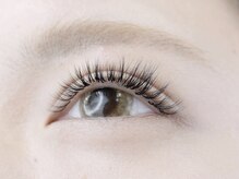 本数よりも「似合うデザイン」を大切にしています。