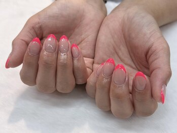ネオンカラーフレンチ★