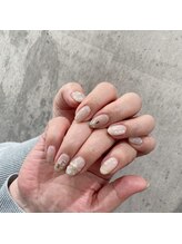 アンダーバーホワイトプラス 南海難波店(_WHITE+)/ぷっくりお花デザイン