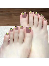ピンクベージュ