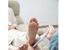 ニルファ(Nilufa)の雰囲気(人気の磨き上げる角質ケアでふわふわ&ツルツルの足元に)