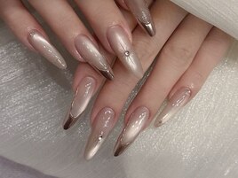 秋冬ネイル　エレガントデザイン