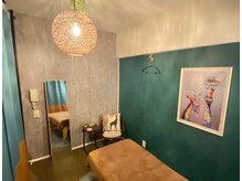 首肩専門リラクゼーション整体サロン 麒麟のオアシス 二子玉川店の雰囲気(◆麒麟のモチーフを散りばめた癒しの空間◆)