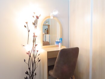 スリラ(SuriLa)/◆ドレッサー◆