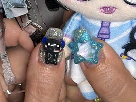 あのちゃんネイル 新宿３Dネイル