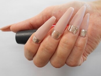 ネイルサロン グレイス(Grace)/マット×ミラーでバイカラー