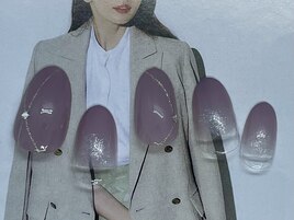 【シンプル上品ネイル】