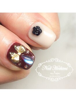 ジュジュ(Juju)/アシメントリーネイル