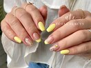 黄色×お花ネイル