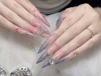 ヒンネイル(Hin Nail)の写真/【なんば/日本橋】高技術でキレイ長持ち♪美フォルムにこだわりすらっと女性らしいキレイな指先に!