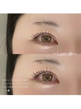 コア(Core)/束感まつ毛♪