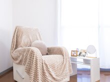 クロワ(croix)の雰囲気（フットもふんわりソファ席でゆったりお楽しみください）