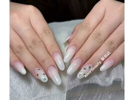 チップ長さだしアート2本ネイル