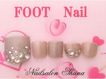 シイナ/フットネイル9000円