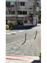 かろやか/4）タイ料理店を左に曲がる