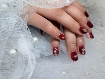 エーナイン イオン秋田中央店/マグネットネイル