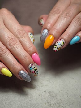 ギャルかわいい♪もちこみネイル