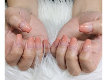 デュアスアール チャンドラ(DuasR chandra)/グラデーションネイル