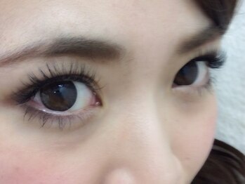 スプリング アイラッシュアンドネイル(SPRING eyelash&nail)/まるで自まつ毛のような軽さ!