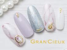 クアトログランシュ 青葉台(QUATRO×GranCieux)/甘辛MIX大理石ネイル／8500円
