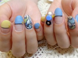 マットネイル くすみブルー