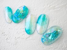 カトルナフ(quatre fois neuf)/ガラス風アートネイル