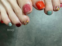 フリープ(freep)/カラフルネイル/ビジューネイル
