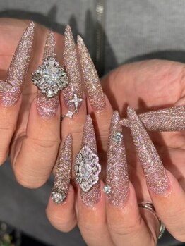 ラッキーネイル(lucky nail)の写真/可愛いを沢山敷き詰めて心躍る指先に♪毎月デザインにこだわりたい方、とっておきデザインを作りたい方に