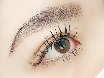 エシェル(e'chelle)/《 大流行のアイブロウ 》