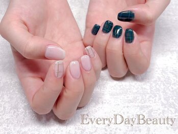 エブリデイビューティ 池袋店(EveryDay Beauty)/左右非対称チェックデザイン