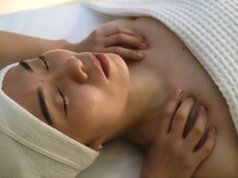 アンワインド(UNWIND)/きれいな鎖骨を目指して！