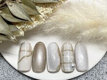 ネイルルームシャイン/