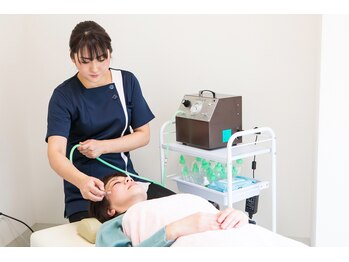 スリーリボン 金山店/